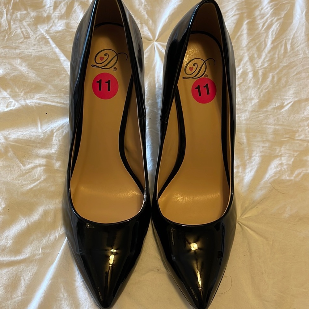 Black heels